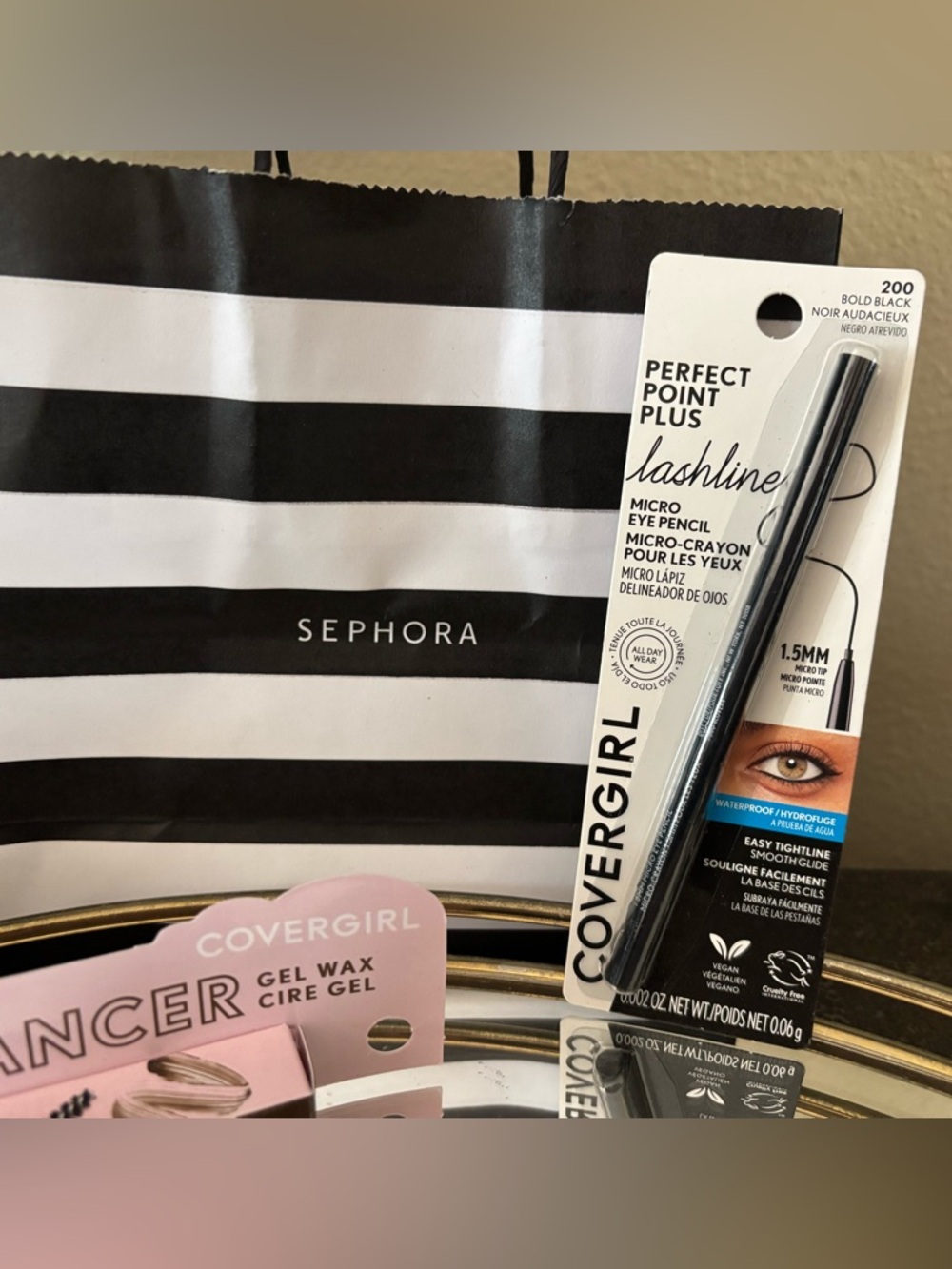 Makeup bundle - Picture 2 of 2